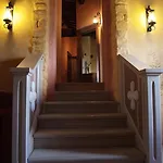 Апарт-отель Castello Di Giomici