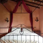 Castello Di Giomici