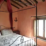 Castello Di Apartahotel 4*