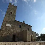 Apartahotel Castello Di Giomici
