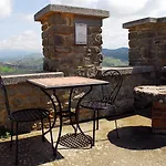 Castello Di Aparthotel 4*