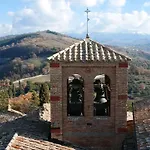 Castello Di 4* Giomici