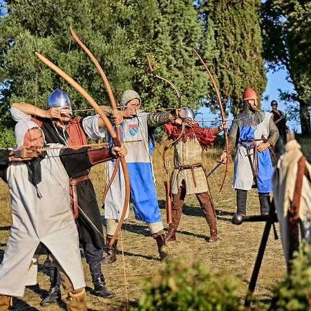 Aparthotel Castello Di