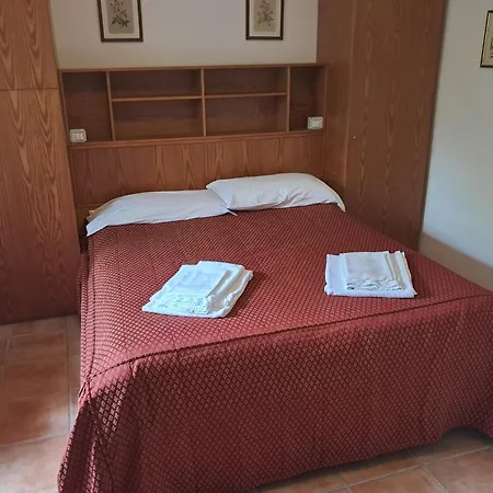 Castello Di Aparthotel
