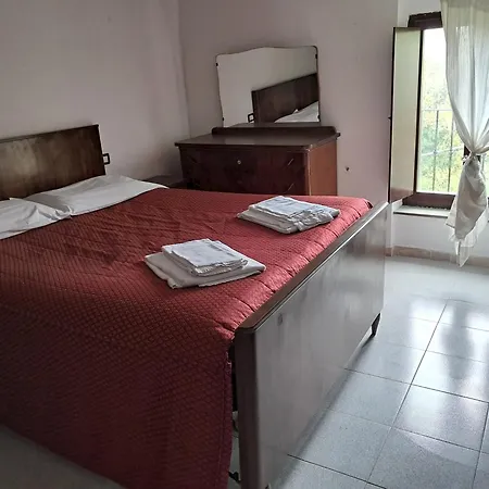 Castello Di Aparthotel