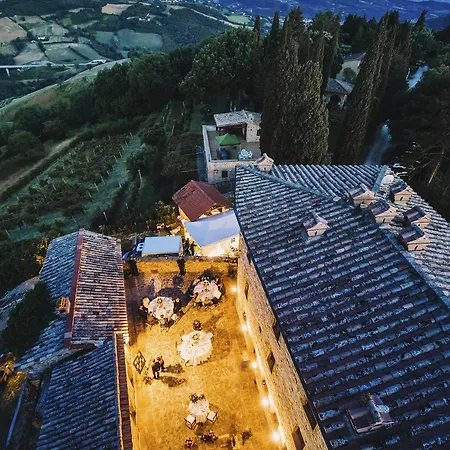 شقة فندقية Castello Di 4*