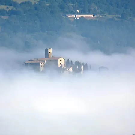 Castello Di 4* Giomici