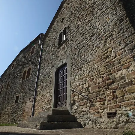 Castello Di Aparthotel 3*