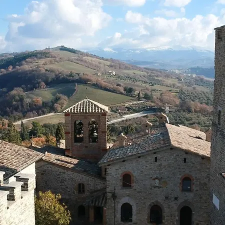Castello Di Giomici