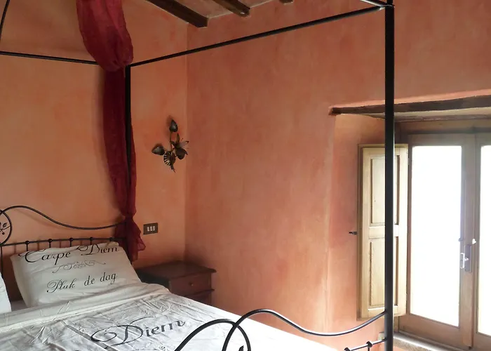 Castello Di Aparthotel 4*