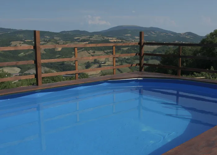 Castello Di Aparthotel